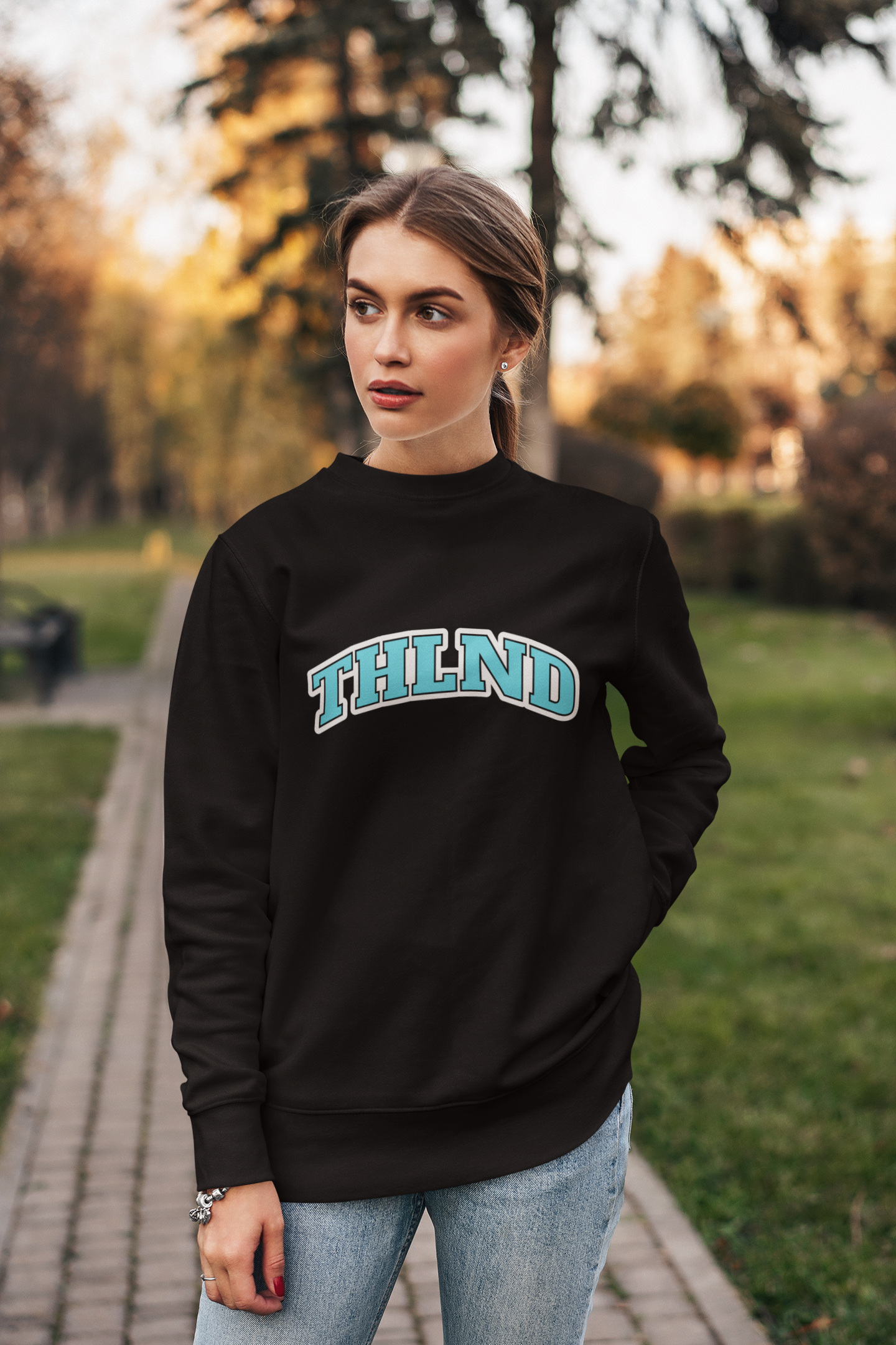 Cool Sweatshirts color black female front posing